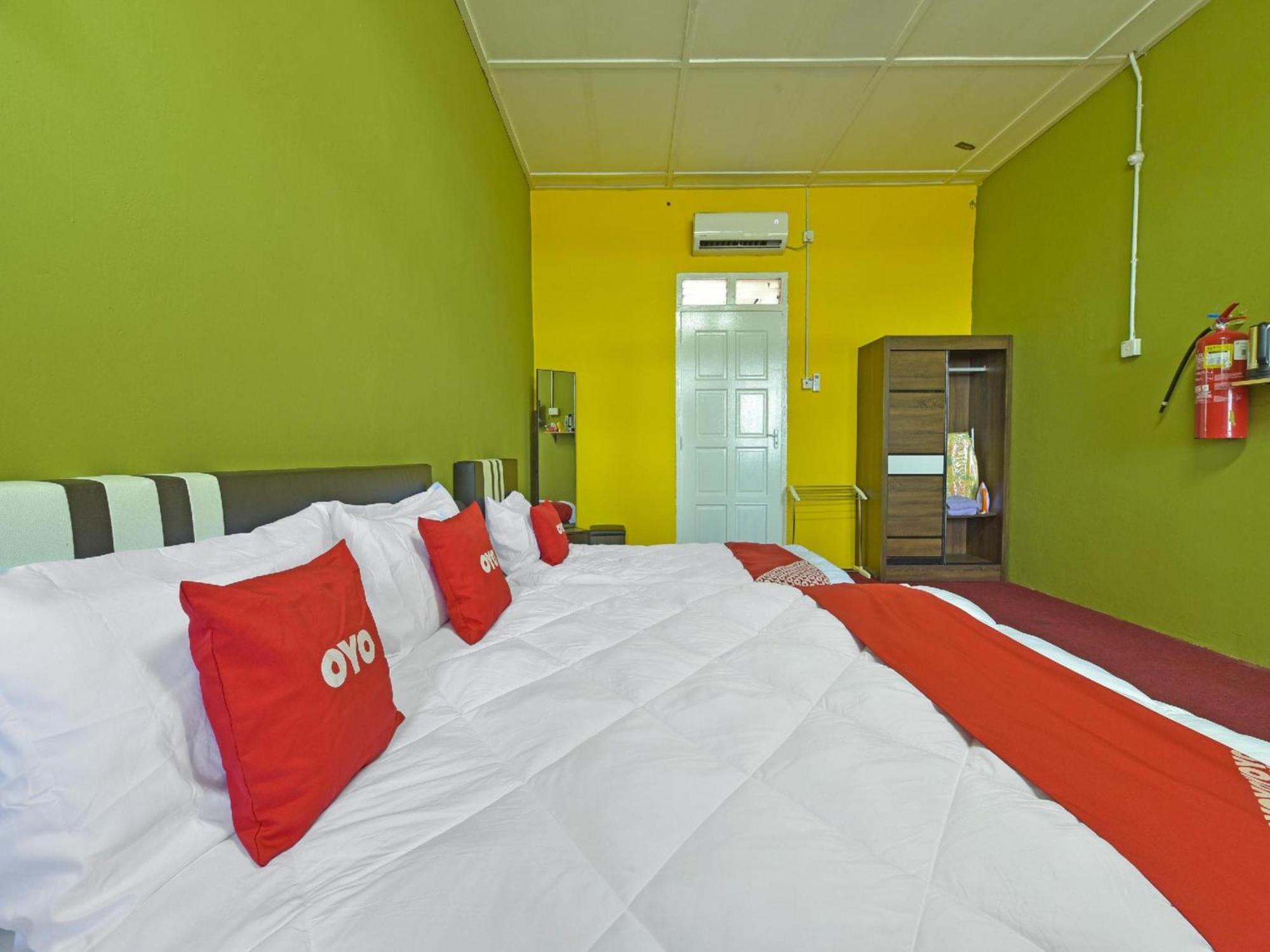 קואלה טרנגאנו Oyo 90744 Bari Indah Beach Resort מראה חיצוני תמונה