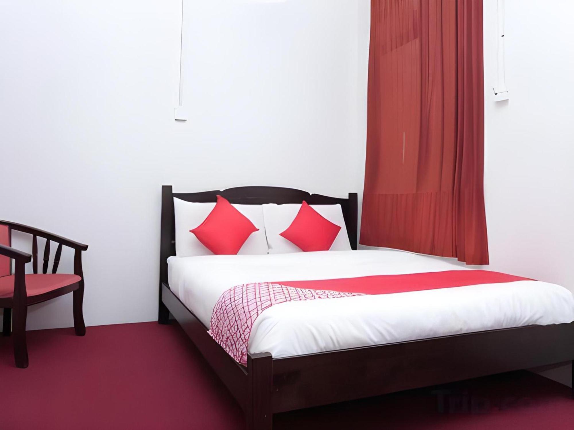 קואלה טרנגאנו Oyo 90744 Bari Indah Beach Resort מראה חיצוני תמונה